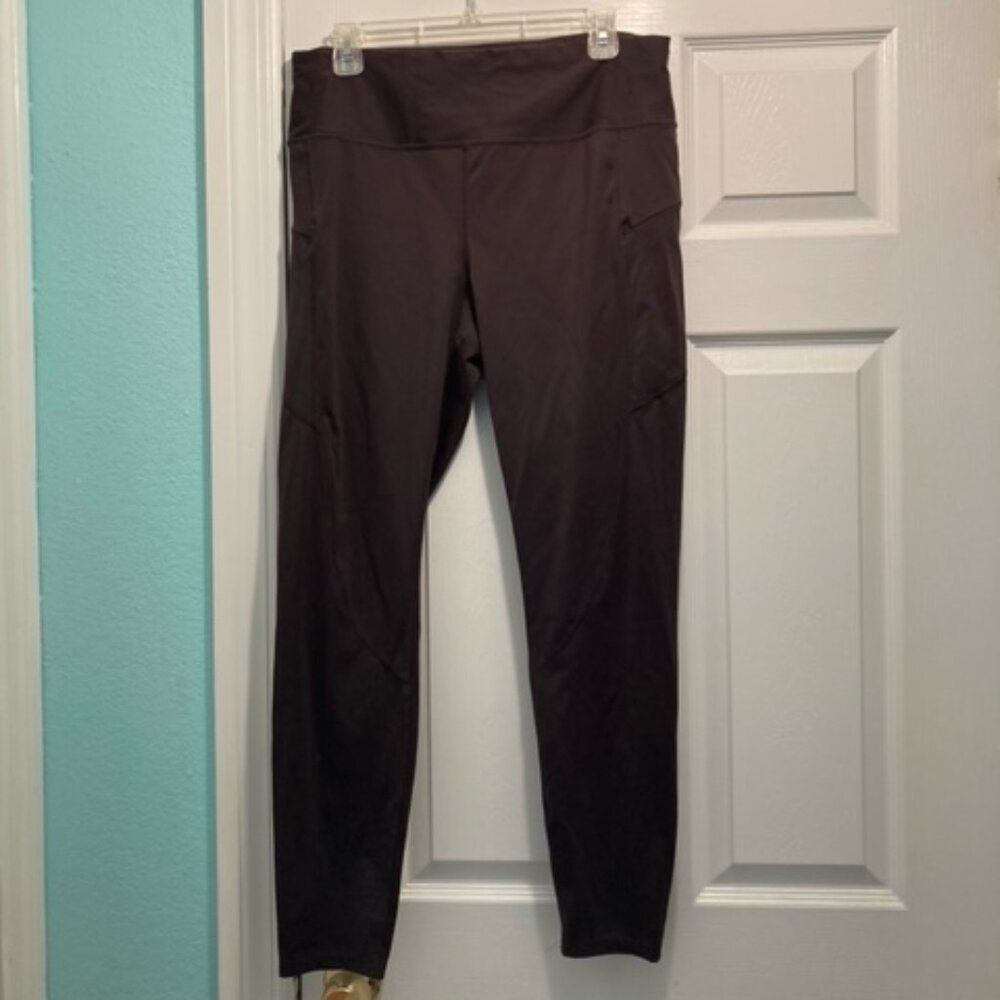 Leggings XL two pairs Avia